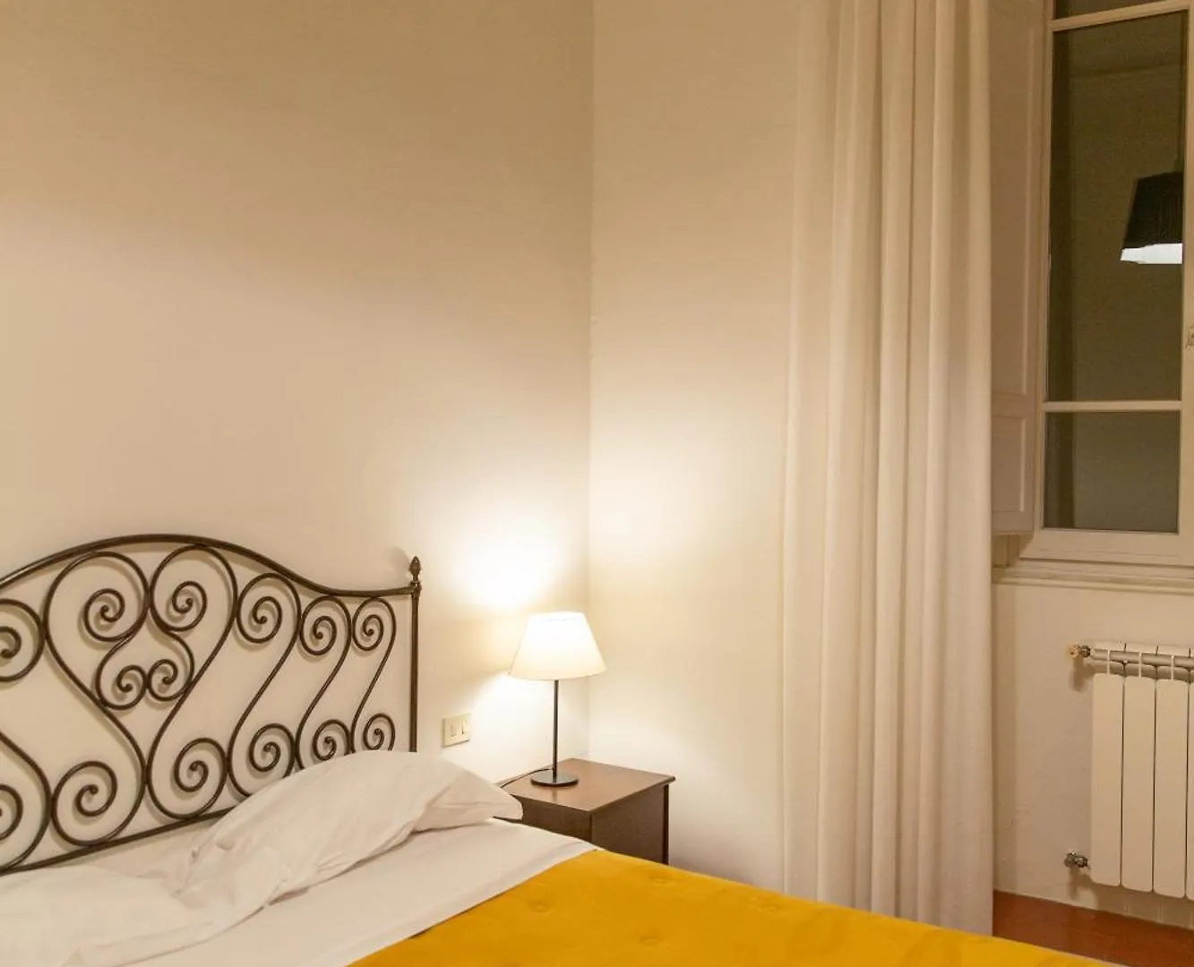 Stile & Comfort Near P. Signoria Florence